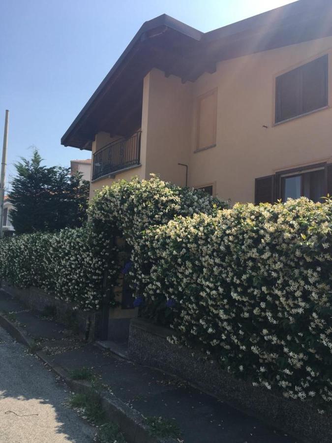 Villa Gemelli Castellanza Buitenkant foto